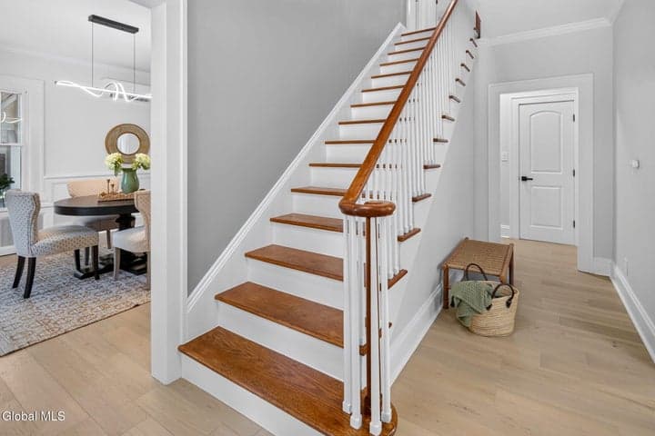 704 Western Avenue, Albany, NY, photo 4