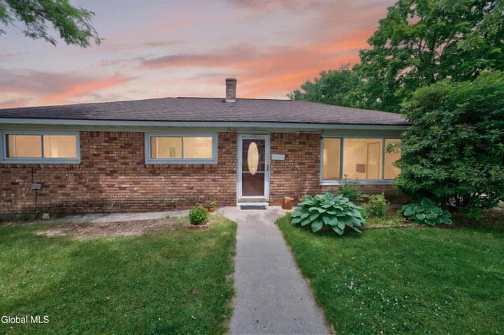 37 Marwill Street, Albany, NY, photo 2