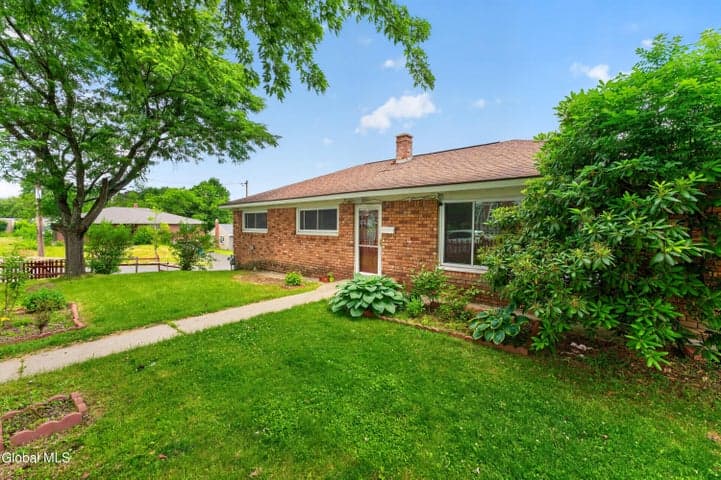 37 Marwill Street, Albany, NY, photo 3