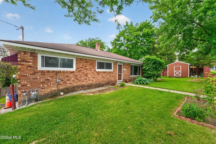 37 Marwill Street, Albany, NY, photo 4