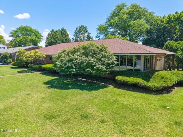 101 Fairlawn Avenue, Albany, NY, photo 2