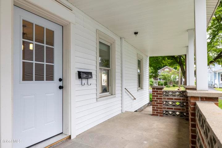 14 Platt Street, Glens Falls, NY, photo 4
