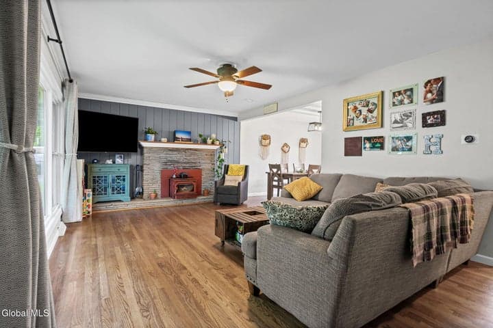 21 Jane Drive, Schenectady, NY, photo 5