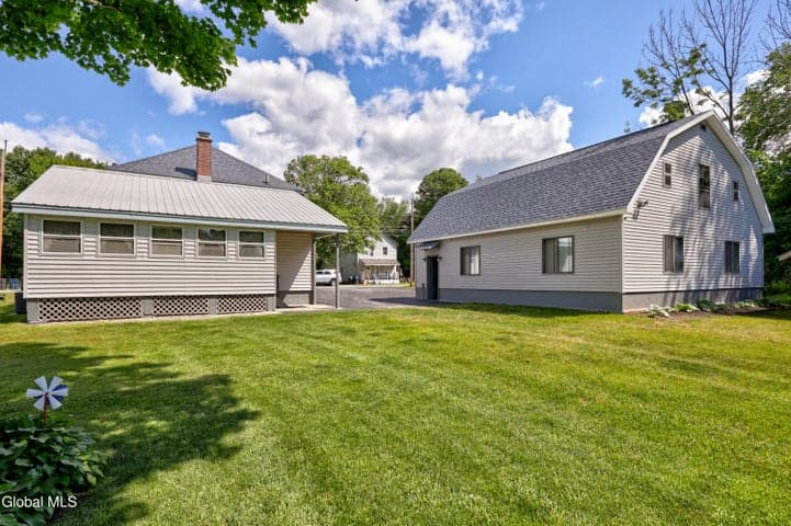 12 White Street, Corinth, NY, photo 2