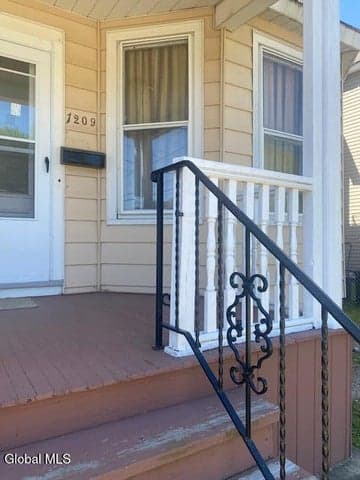 1209 3rd Avenue, Schenectady, NY, photo 5