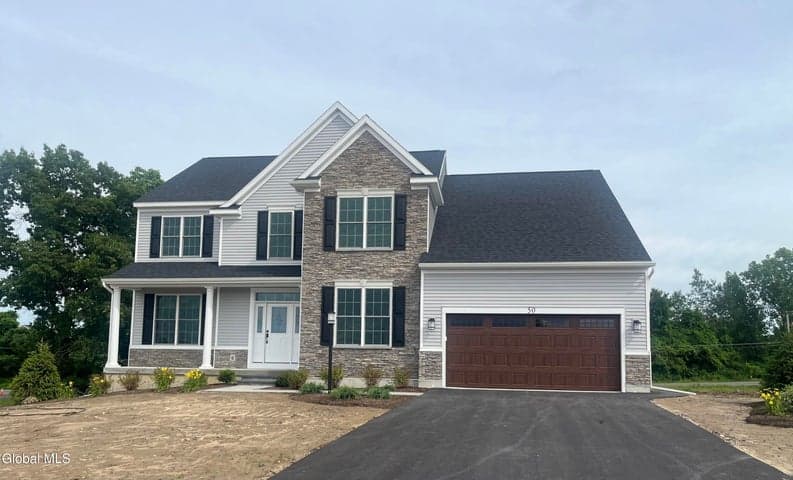 50 Windrow Way, Halfmoon, NY, photo 1