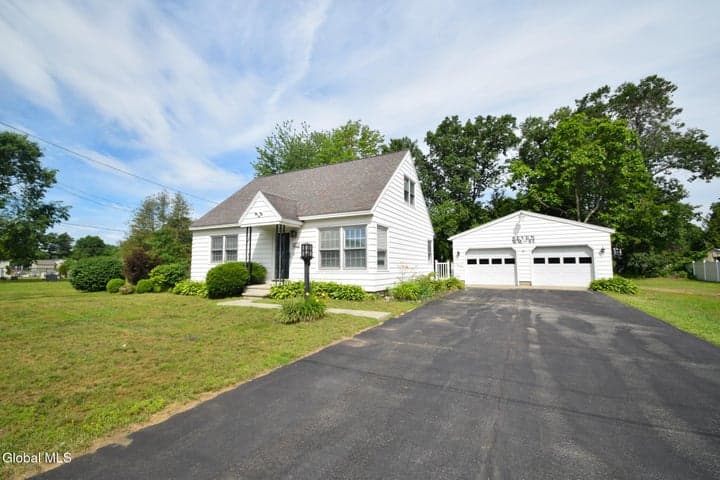 7 William Street, South Glens Falls, NY
