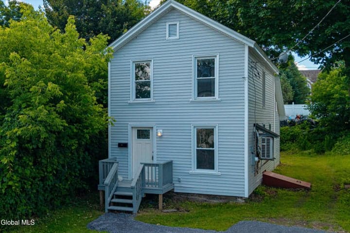 10 Factory Street, Granville, NY