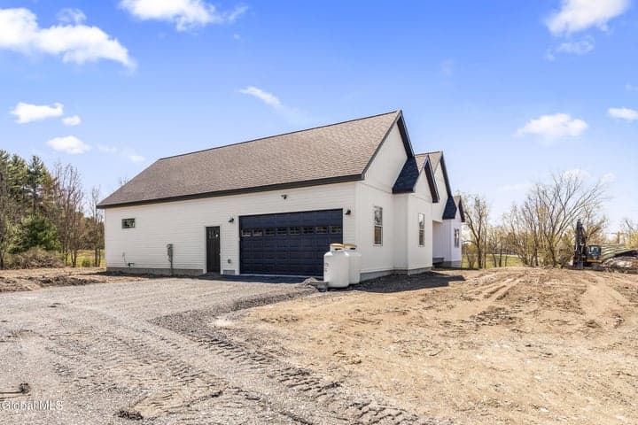 734 Groveside Road, Pittstown, NY, photo 4