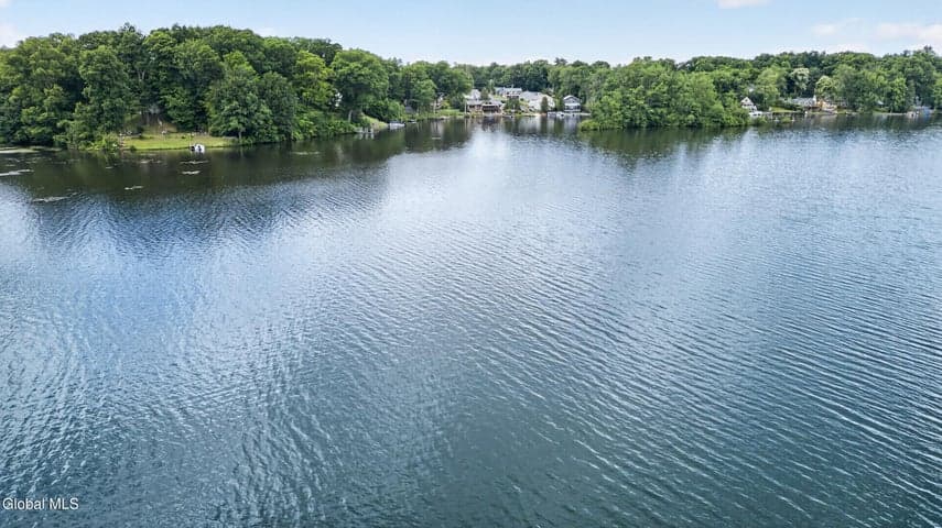 143 Lakeview Drive, Chatham, NY, photo 3