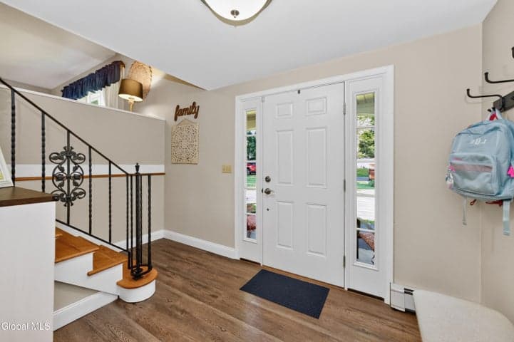 14 Ponderosa Drive, Voorheesville, NY, photo 5