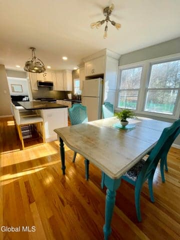 6 Bunker Hill Drive, Saratoga Springs, NY, photo 2