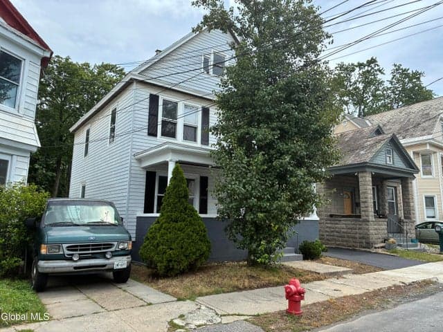 963 Maple Avenue, Schenectady, NY, photo 2