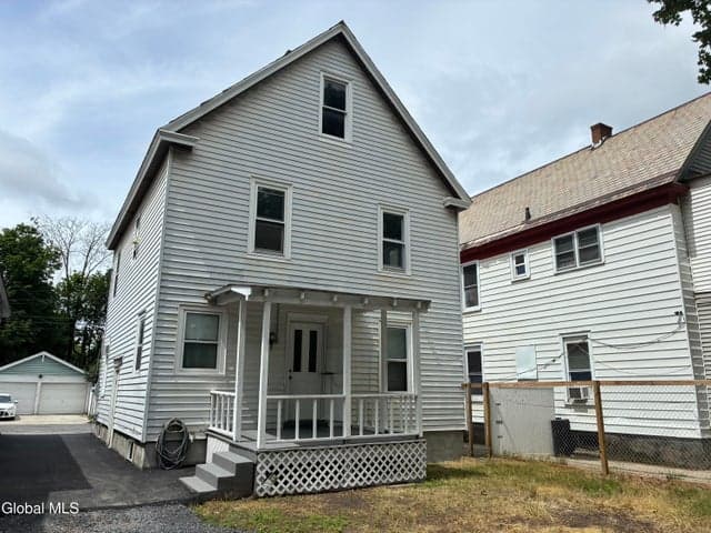 963 Maple Avenue, Schenectady, NY, photo 4