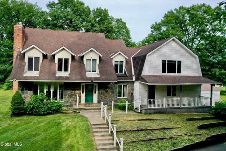 913 Hudson River Road, Mechanicville, NY