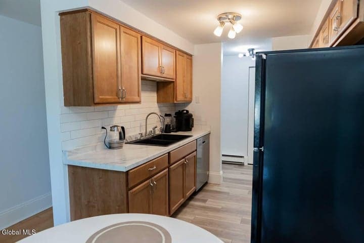 356 N Village Boulevard, Baldwinsville, NY, photo 3