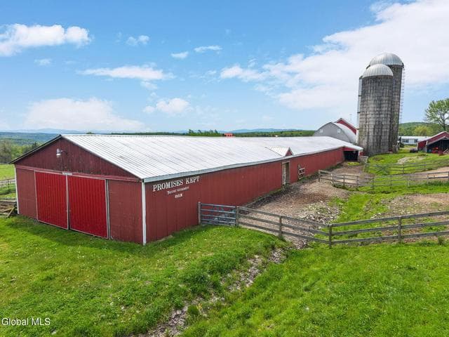 2588 New York 10, Summit, NY, photo 3