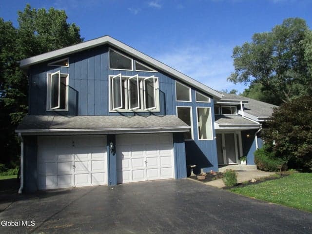 44 Westphal Drive, Delmar, NY