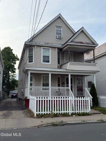131 Furman Street, Schenectady, NY