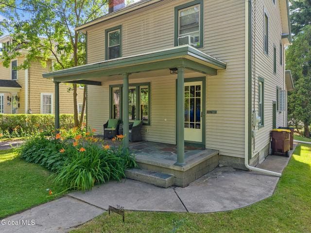 1045 Balltown Road, Niskayuna, NY, photo 2