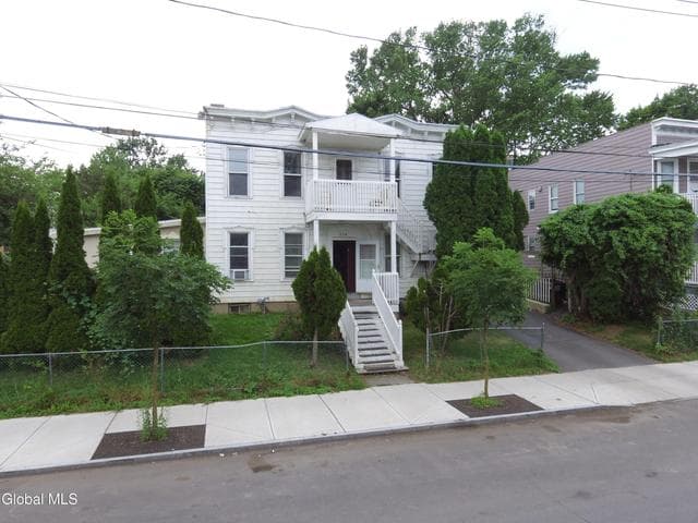 518 Hudson Avenue, Albany, NY