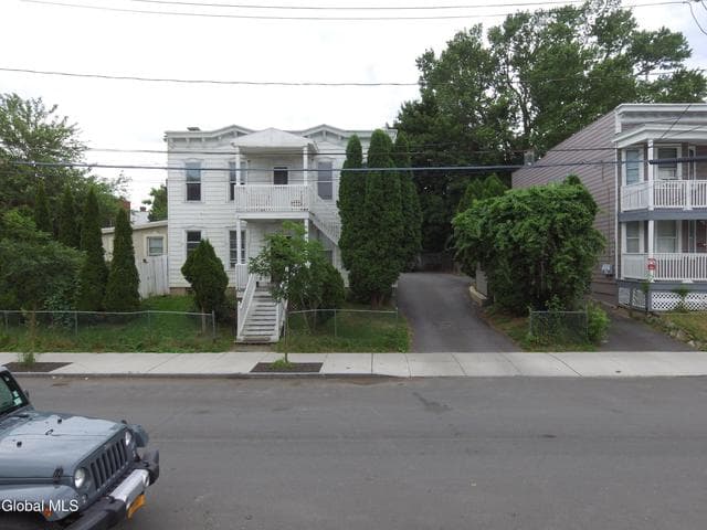 518 Hudson Avenue, Albany, NY, photo 2