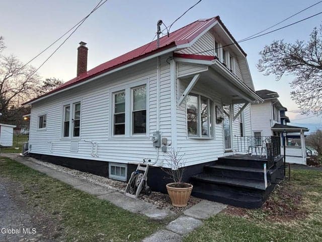 92-94 Reed Street, Canajoharie, NY, photo 2