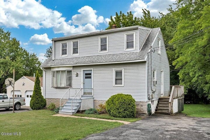 162 Consaul Road, Colonie, NY