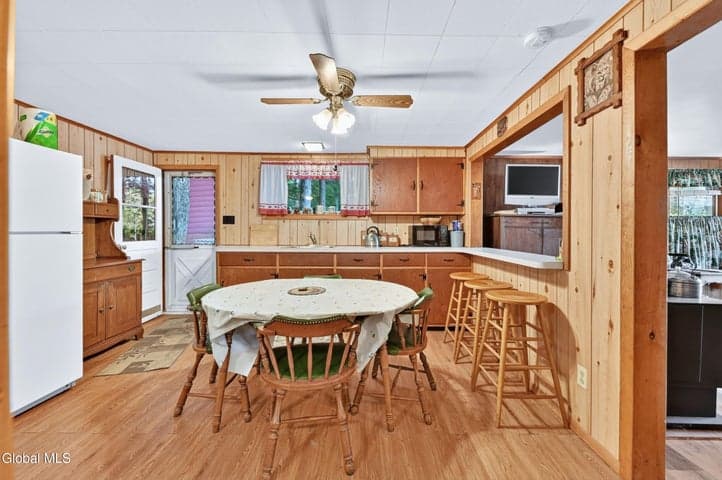 2550 S Shore Road, Day, NY, photo 4