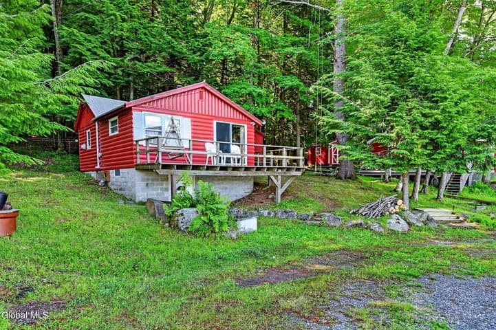 2550 S Shore Road, Day, NY, photo 1