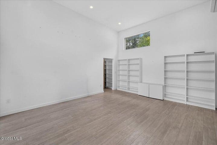 1489 US-9, Schroon Lake, NY, photo 4
