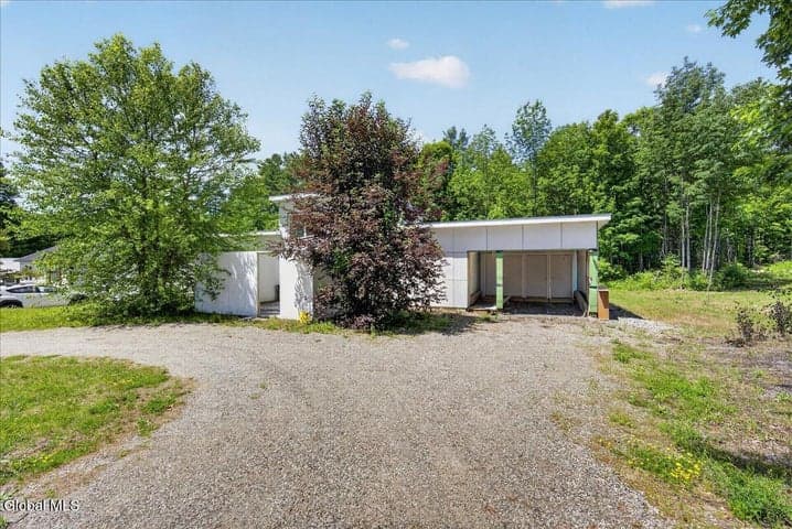 1489 US-9, Schroon Lake, NY, photo 2