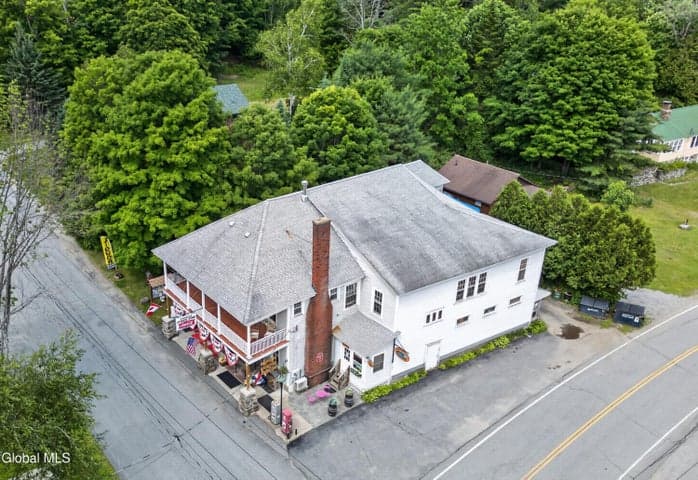 899 E Shore Drive, Horicon, NY, photo 4