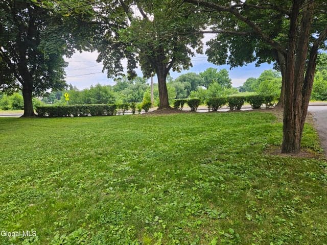 8 Schonowee Avenue, Scotia, NY, photo 3