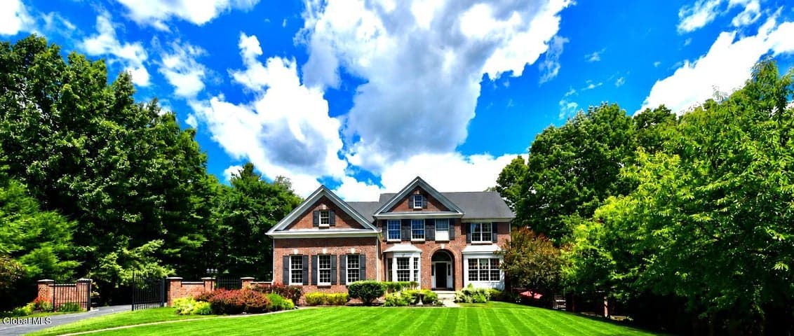 14 Foxhound Circle, Mechanicville, NY, photo 2