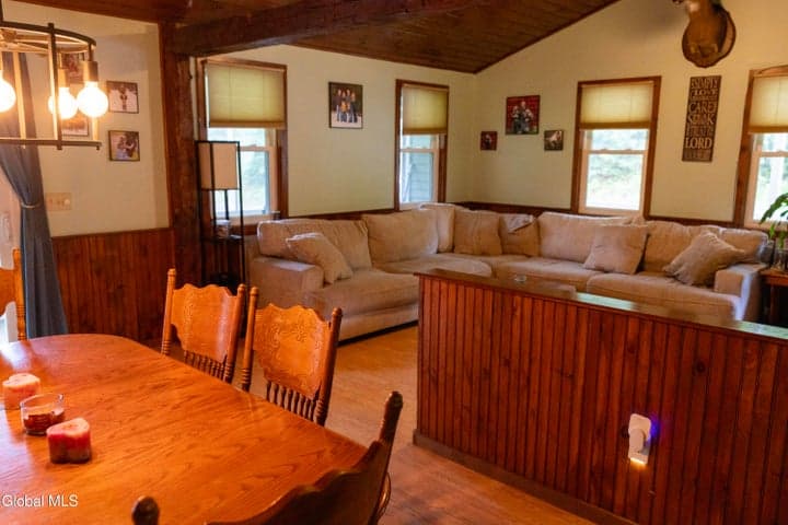 422 Hope Falls, Hope, NY, photo 2