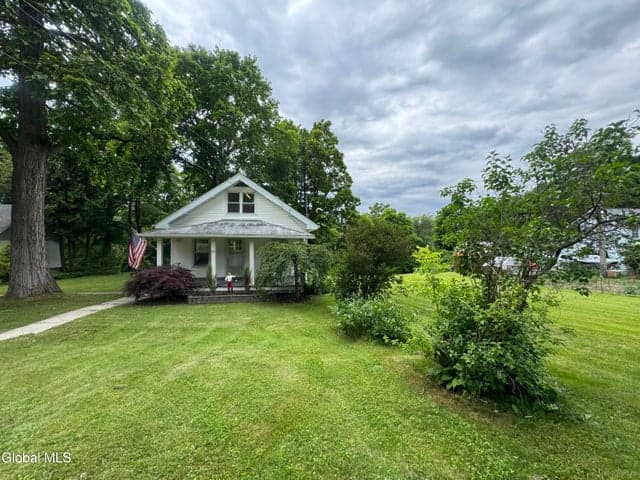 23 Hill Street, Glenville, NY