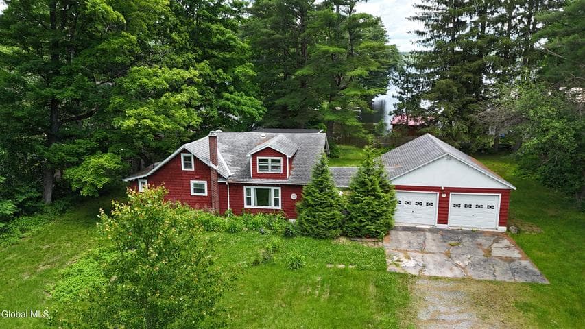 5518 Crooked Street, Galway, NY