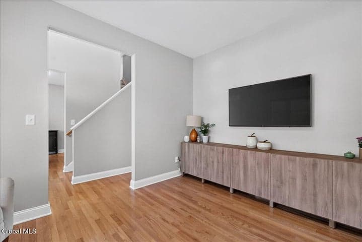 63 Sycamore Street, Ballston, NY, photo 5