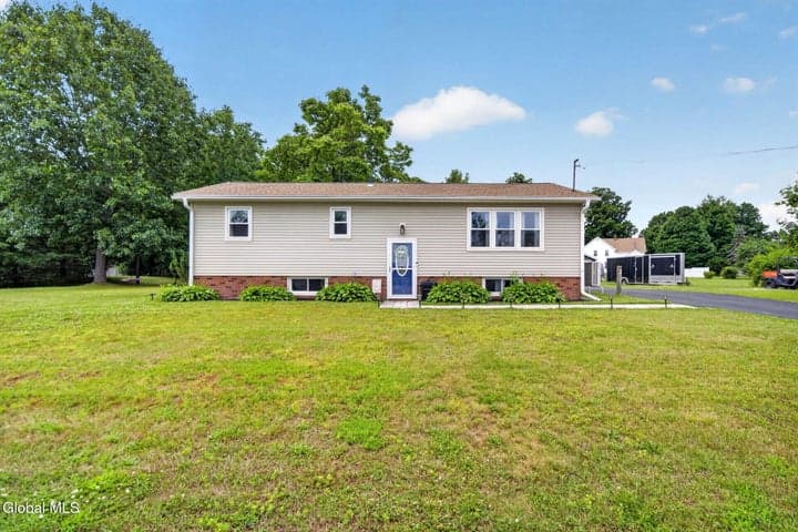 28 Lakeview Drive, Valatie, NY, photo 4