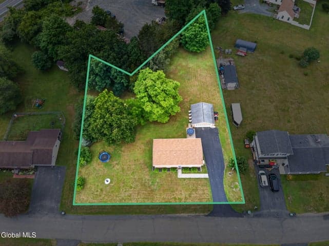 28 Lakeview Drive, Valatie, NY, photo 5