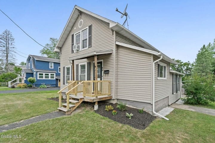 49 Kunker Avenue, Latham, NY, photo 3