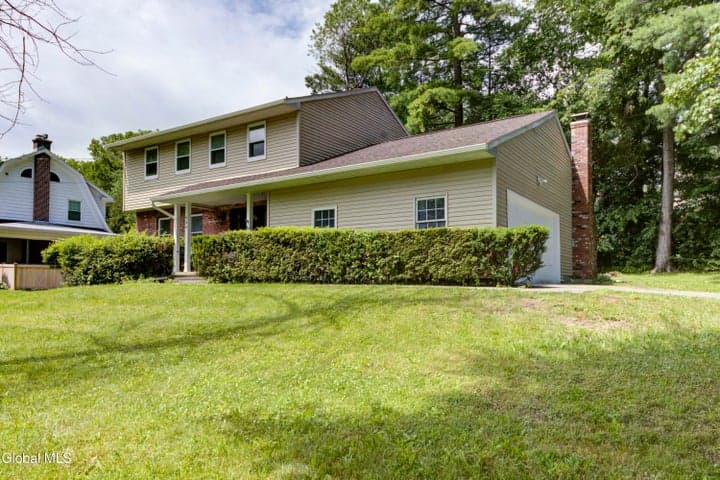949 Morgan Avenue, Niskayuna, NY, photo 2