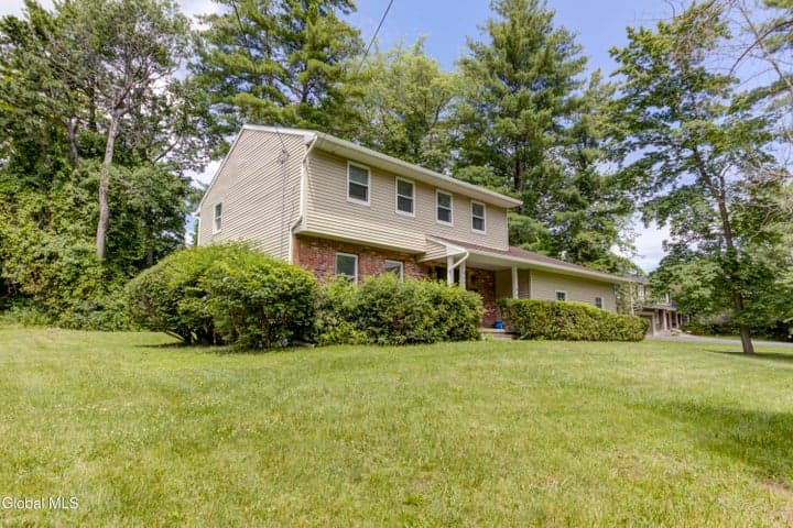 949 Morgan Avenue, Niskayuna, NY, photo 3