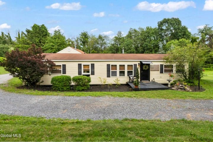 96 Brickhouse Road, Stillwater, NY, photo 2