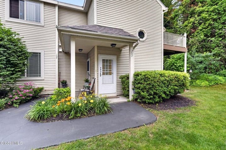 202 Burgoyne Drive #202, Halfmoon, NY, photo 2