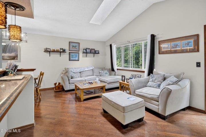 202 Burgoyne Drive #202, Halfmoon, NY, photo 3