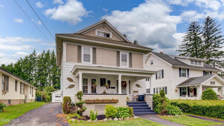 142 Prospect Avenue, Gloversville, NY