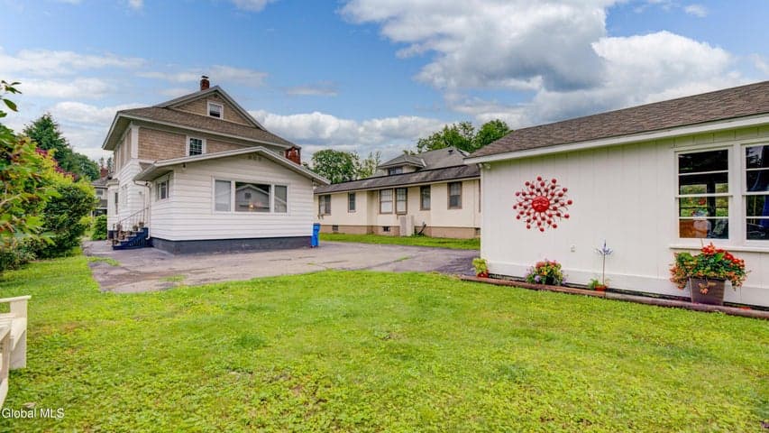 142 Prospect Avenue, Gloversville, NY, photo 2