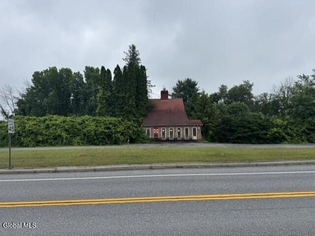 387 Nys Rt 9N Street, Saratoga Springs, NY, photo 4